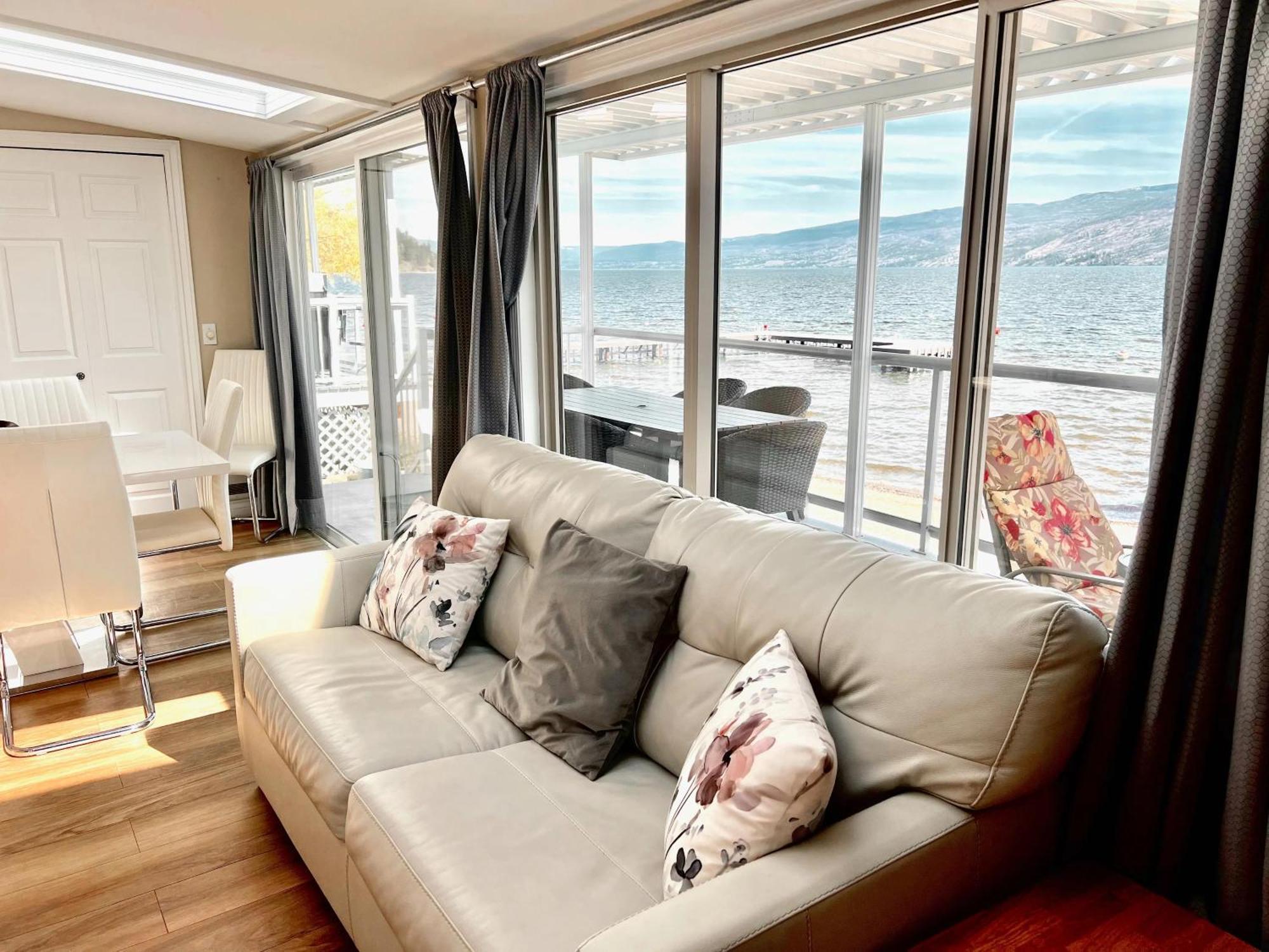 Peachland Beach Resort المظهر الخارجي الصورة