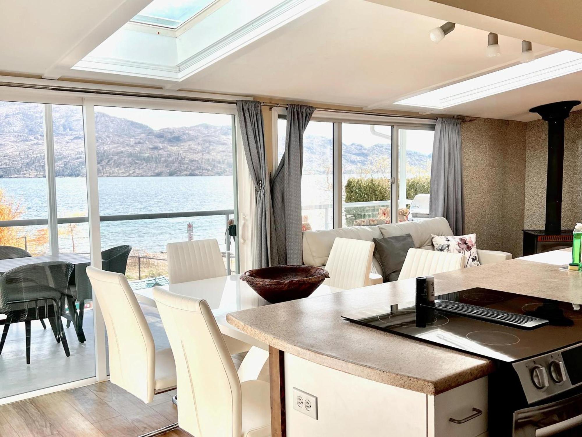 Peachland Beach Resort المظهر الخارجي الصورة